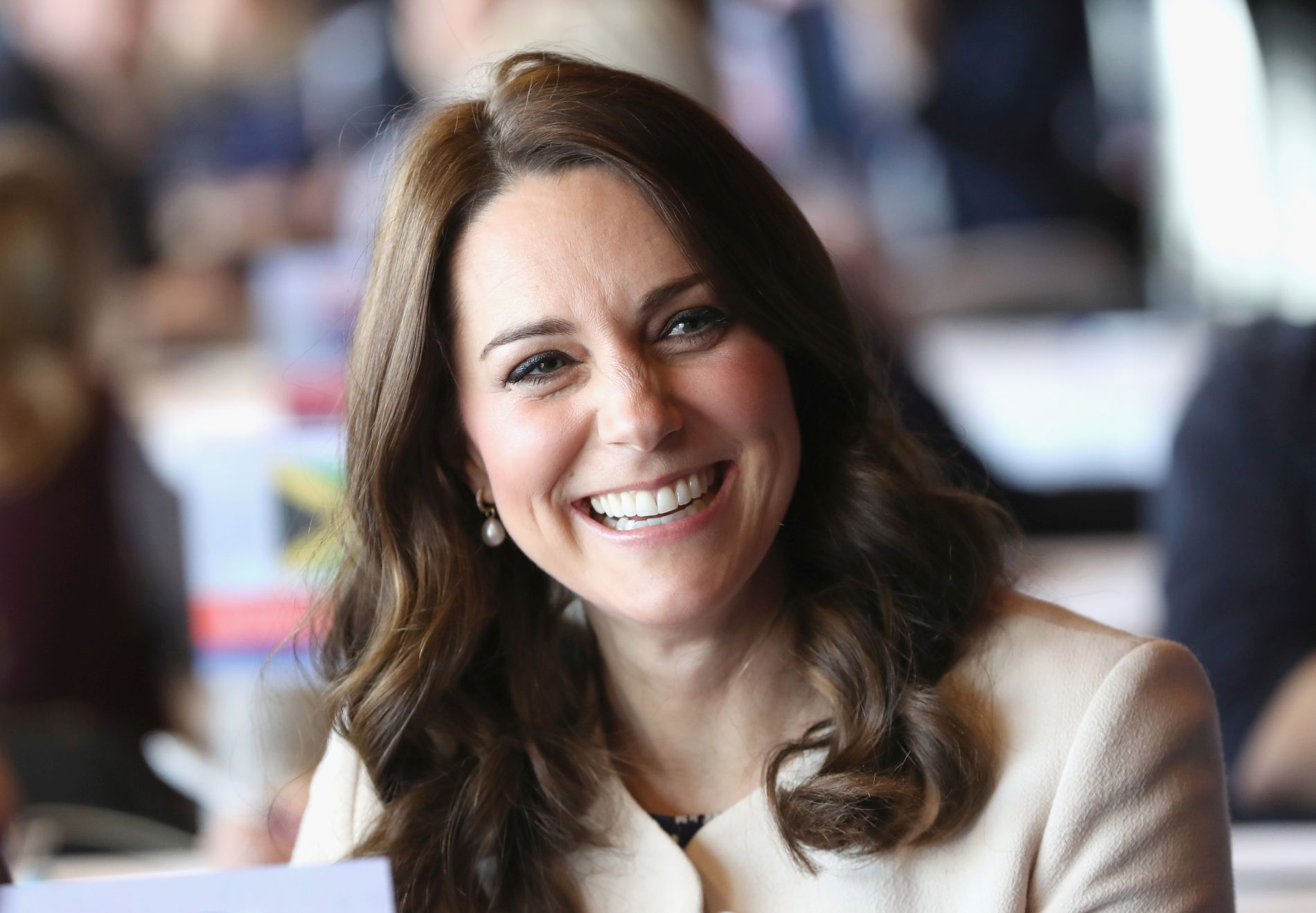 De ce Kate Middleton își schimbă mereu look-ul după un concediu de maternitate?