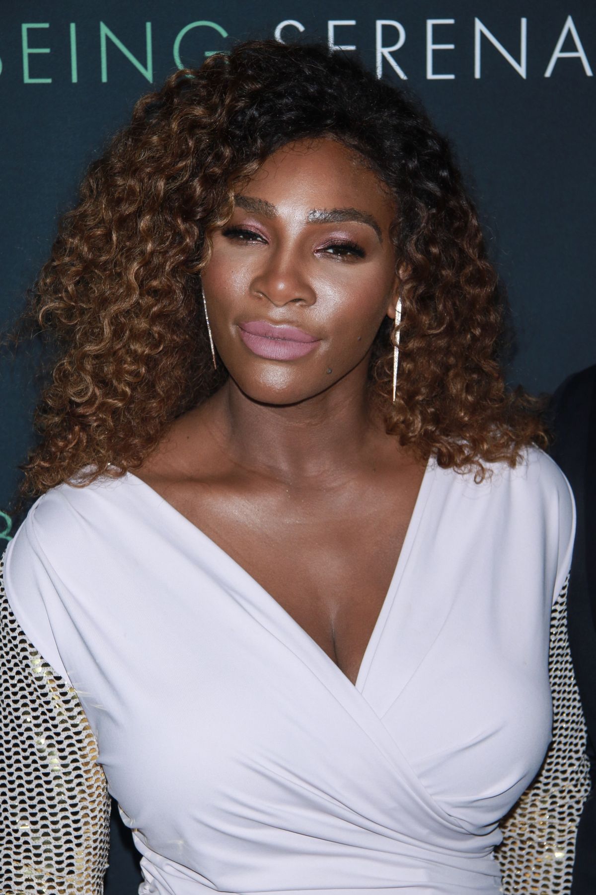 Serena Williams a lansat un videoclip muzical pentru o campanie de avertizare asupra cancerului la sân